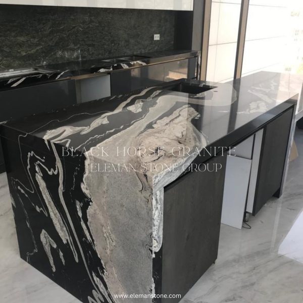 استفاده از گرانیت بلک هورس به عنوان سنگ کانترتاپ