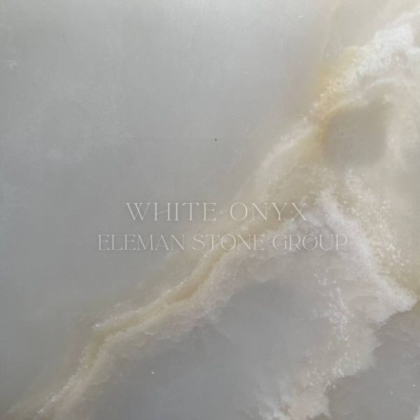 سنگ مرمر سفید با رگه کرم روشن