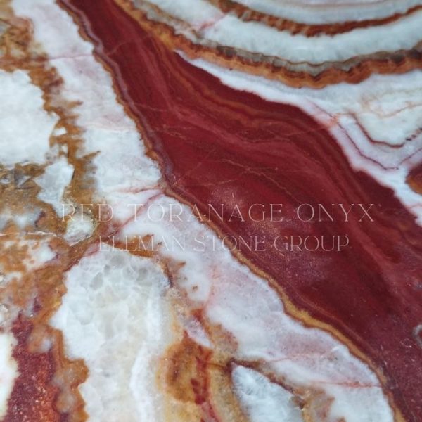 سنگ مرمر با رنگ قرمز