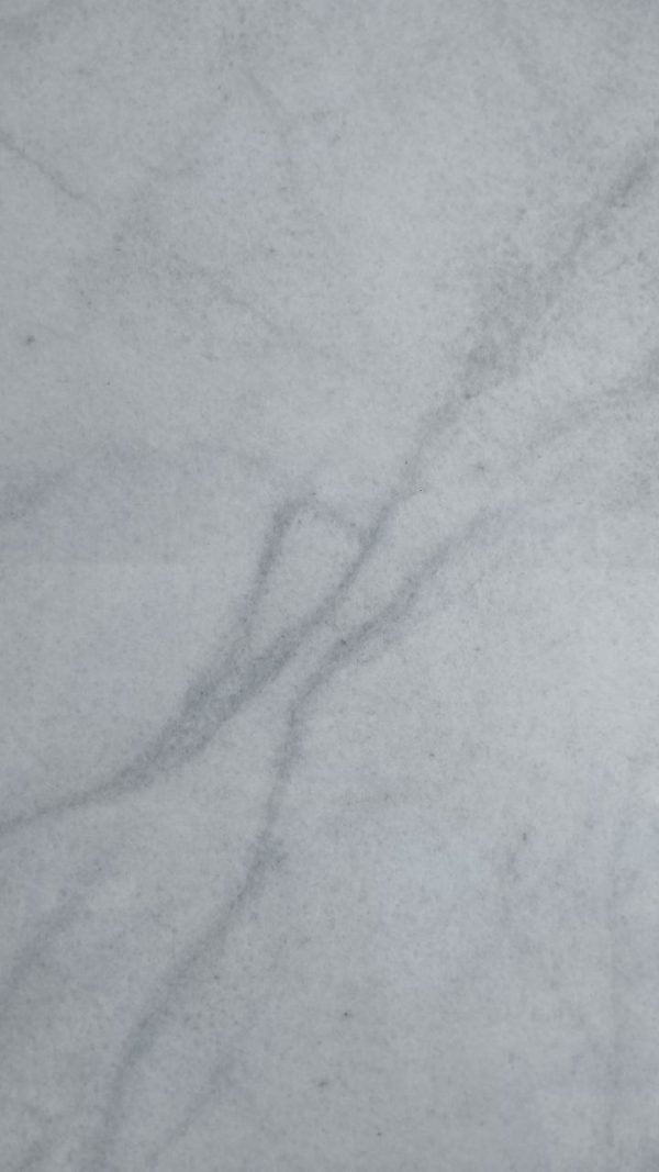 کریستال چینی نیریز سفید رنگ با خطوط طوسی