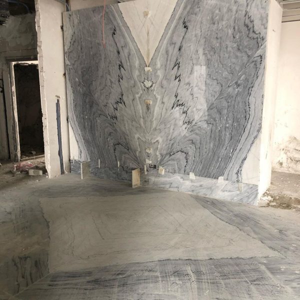 اسلب سنگ کریستال چینی سایمان در طراحی داخلی یک پروژه لوکس ساختمانی