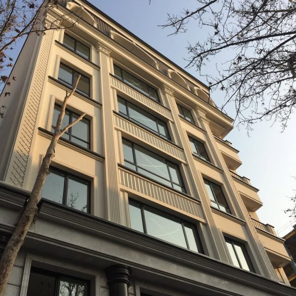 پروژه دروس یکی از ابر سازه های تهران است که در طراحی داخلی و خارجی بی نظیر است.